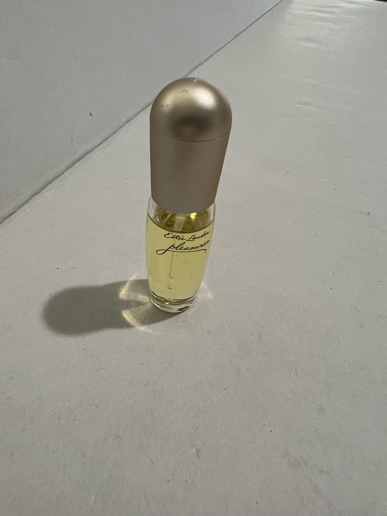 Este Lauder Perfume